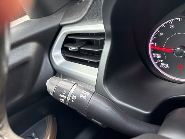 Used 2019 GMC Acadia SLE FWD image 21