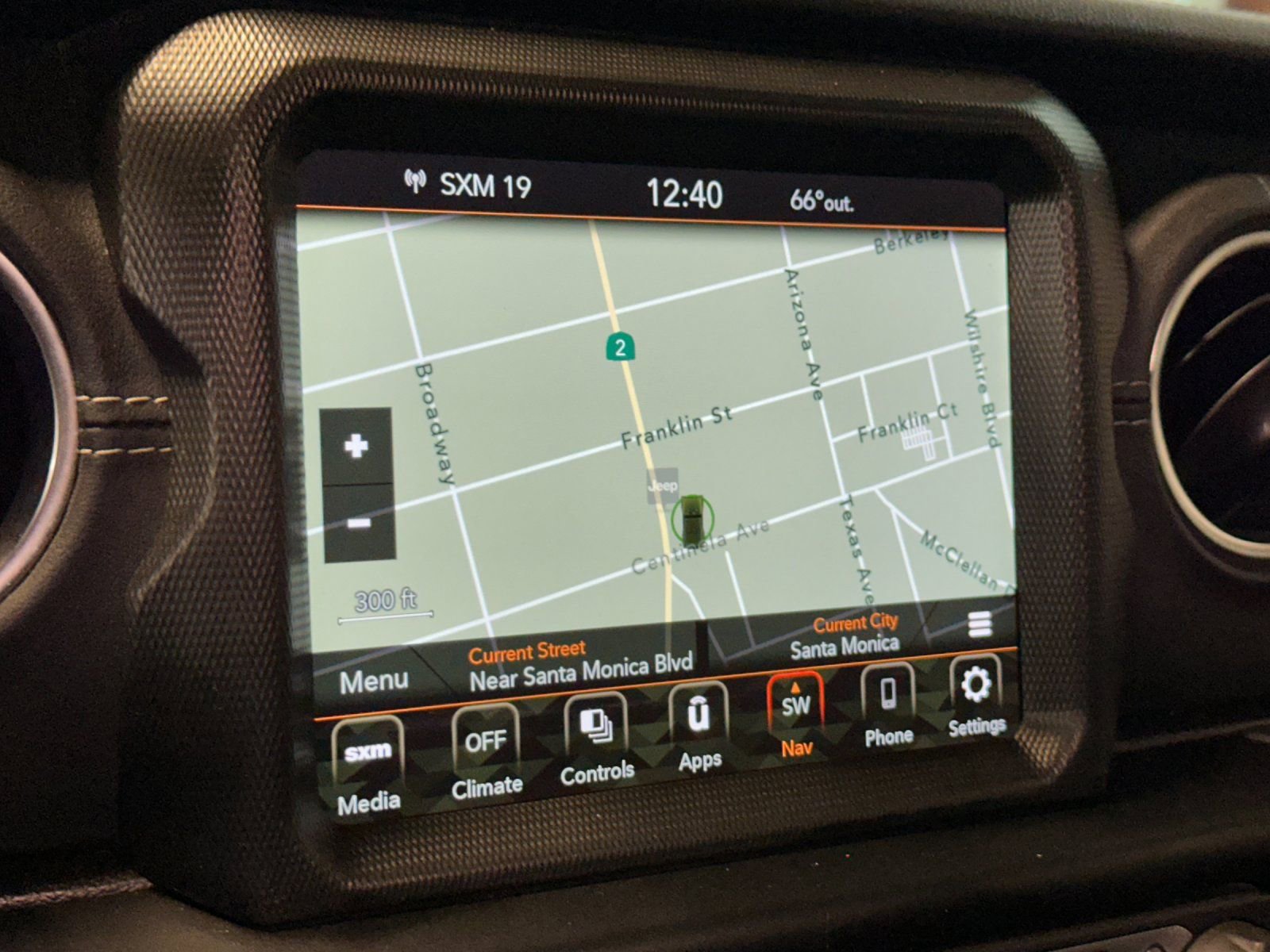 Used 2022 Jeep Wrangler Unlimited Sahara w/ Safety Group image 18