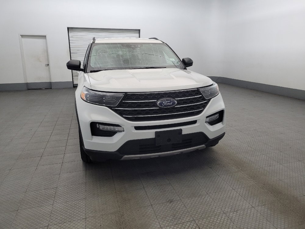 Used 2023 Ford Explorer XLT w/ Equipment Group 202A image 14