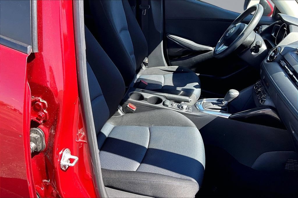 Used 2016 Scion iA FWD image 7