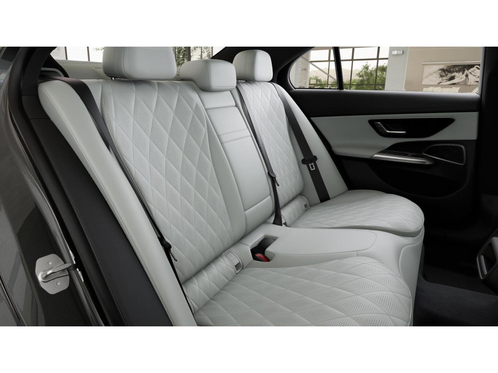 New 2026 Mercedes-Benz E 450 4MATIC Sedan image 47