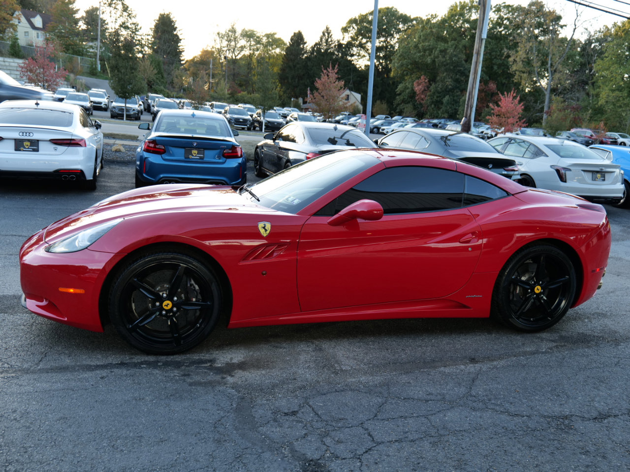 Used 2014 Ferrari California image 98