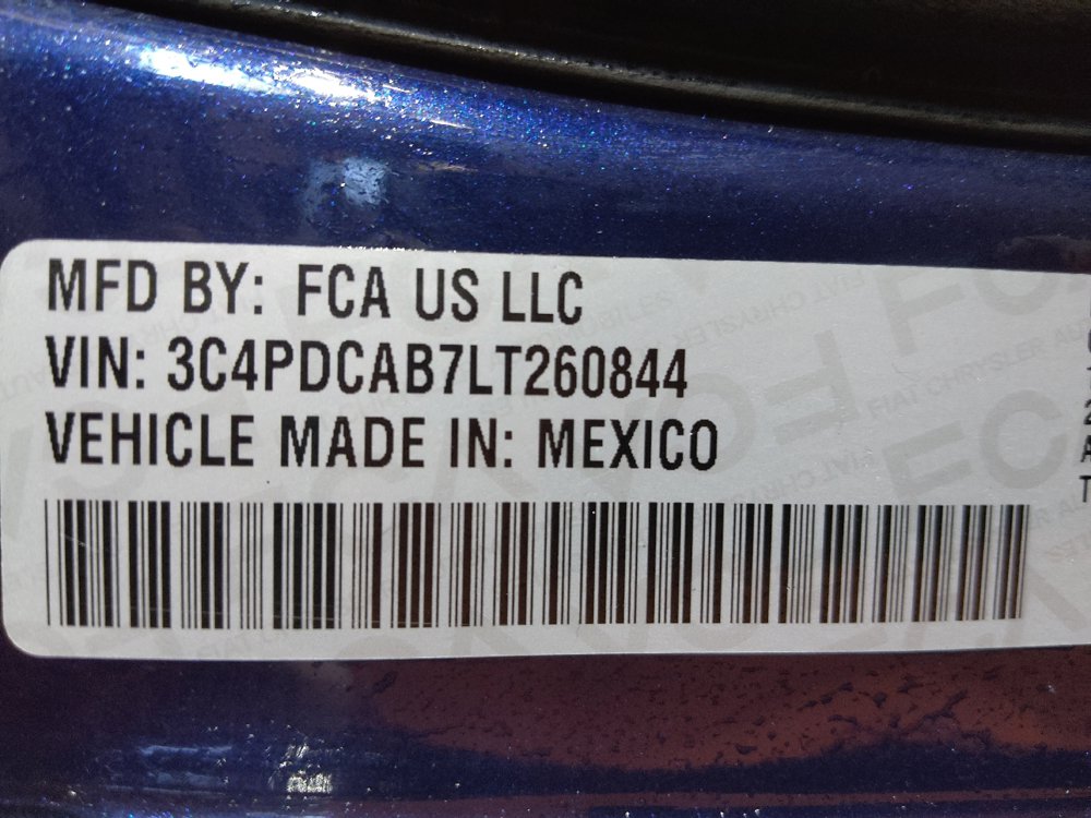 Used 2020 Dodge Journey SE w/ SE Popular Equipment Group FWD image 33