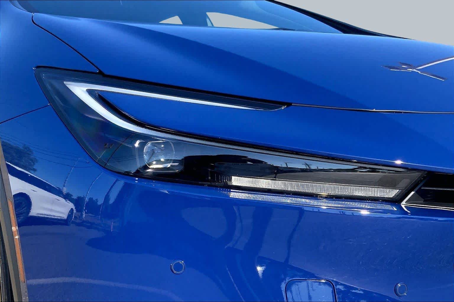 New 2026 Toyota Prius Plug-In Hybrid FWD image 13