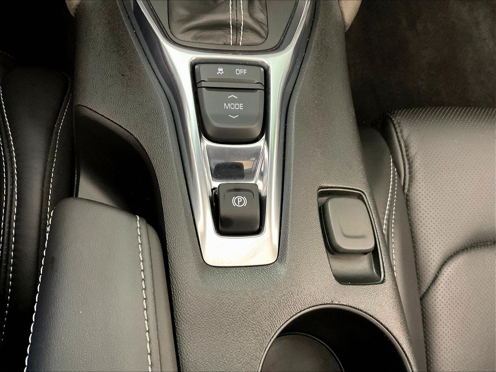 Used 2021 Chevrolet Camaro SS RWD image 15