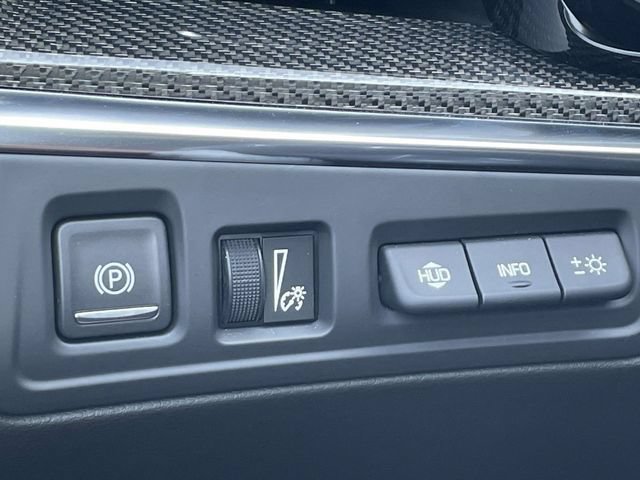 Certified 2026 Cadillac XT5 Sportv w/ LPO, Floor Liner Package AWD/4WD image 35