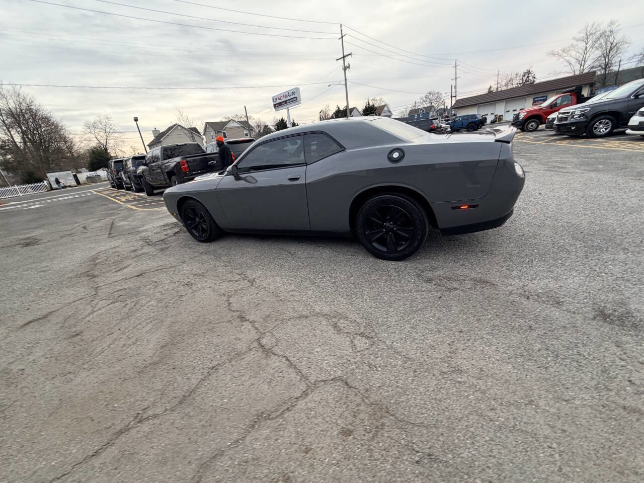 Used 2019 Dodge Challenger SXT image 15
