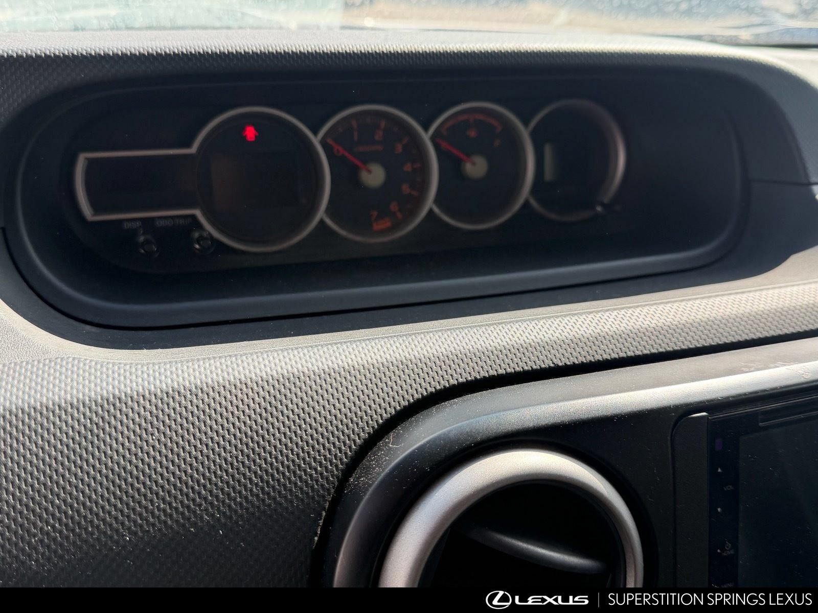 Used 2012 Scion xB FWD image 9