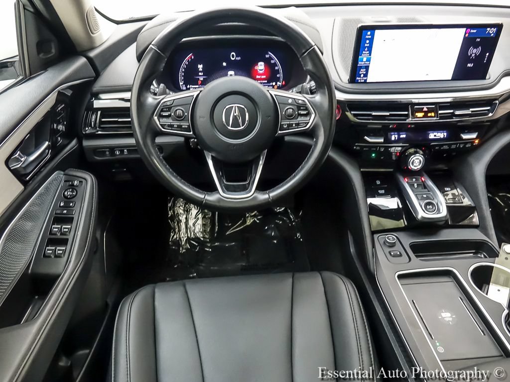 Used 2025 Acura MDX SH-AWD image 14