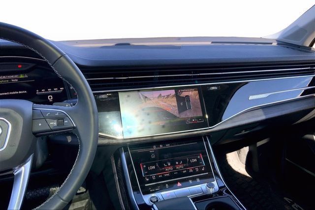 Certified 2025 Audi Q7 3.0T Premium Plus image 6