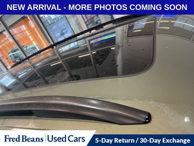 Used 2025 Volkswagen Atlas Peak Edition SE image 5