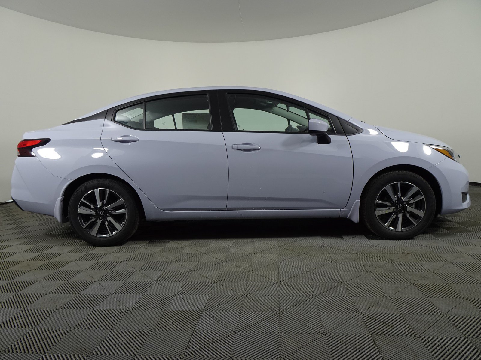 New 2025 Nissan Versa SV w/ Trunk Package FWD image 2