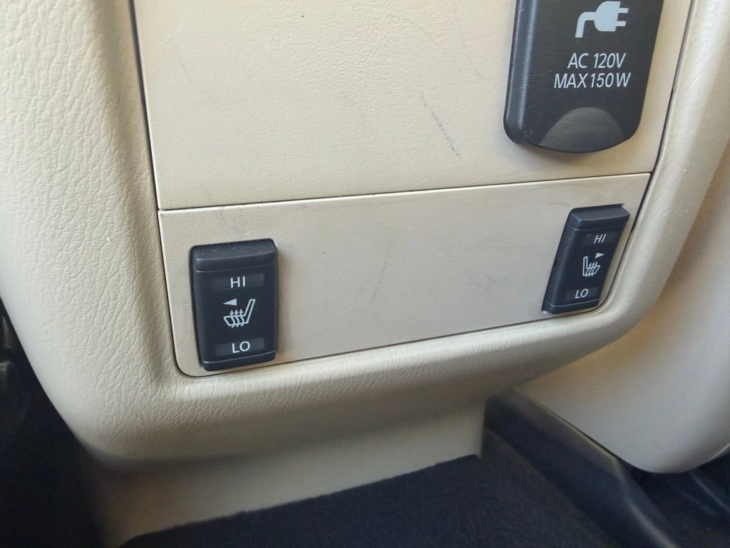 Used 2017 Nissan Pathfinder Platinum w/ Cargo Package image 36