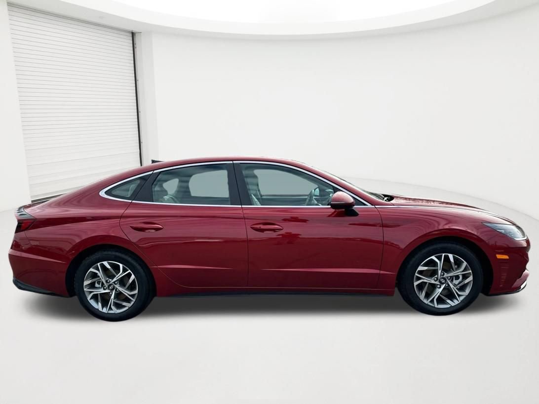 Certified 2023 Hyundai Sonata SEL w/ Cargo Package FWD image 4