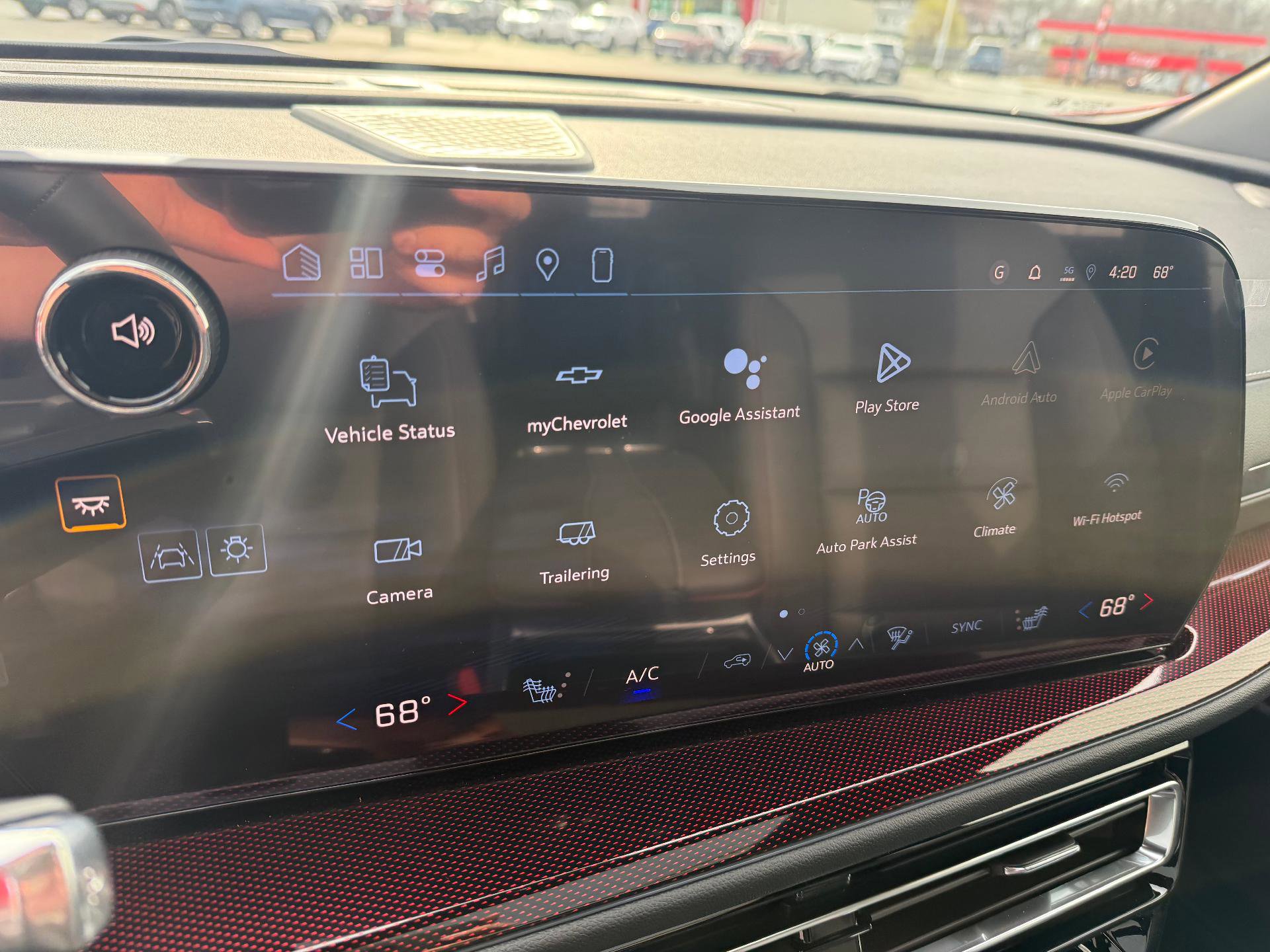 New 2026 Chevrolet Traverse Z71 w/ Enhanced Driving Package AWD/4WD image 16