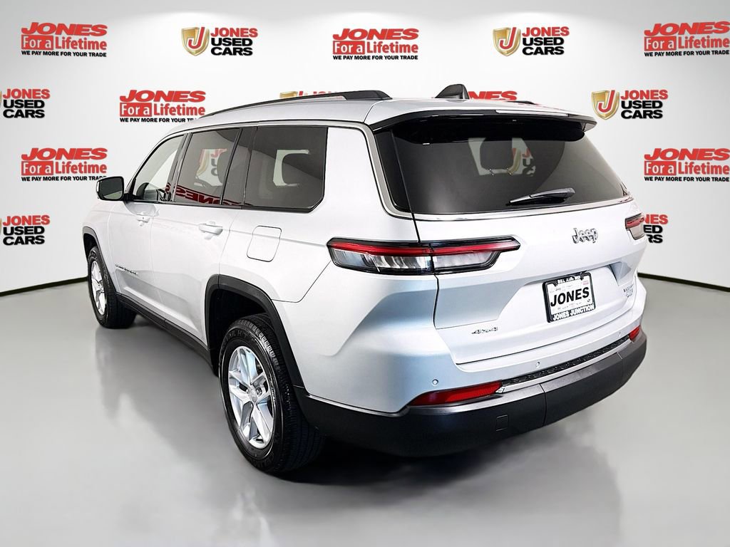 Used 2023 Jeep Grand Cherokee L Laredo AWD/4WD image 2