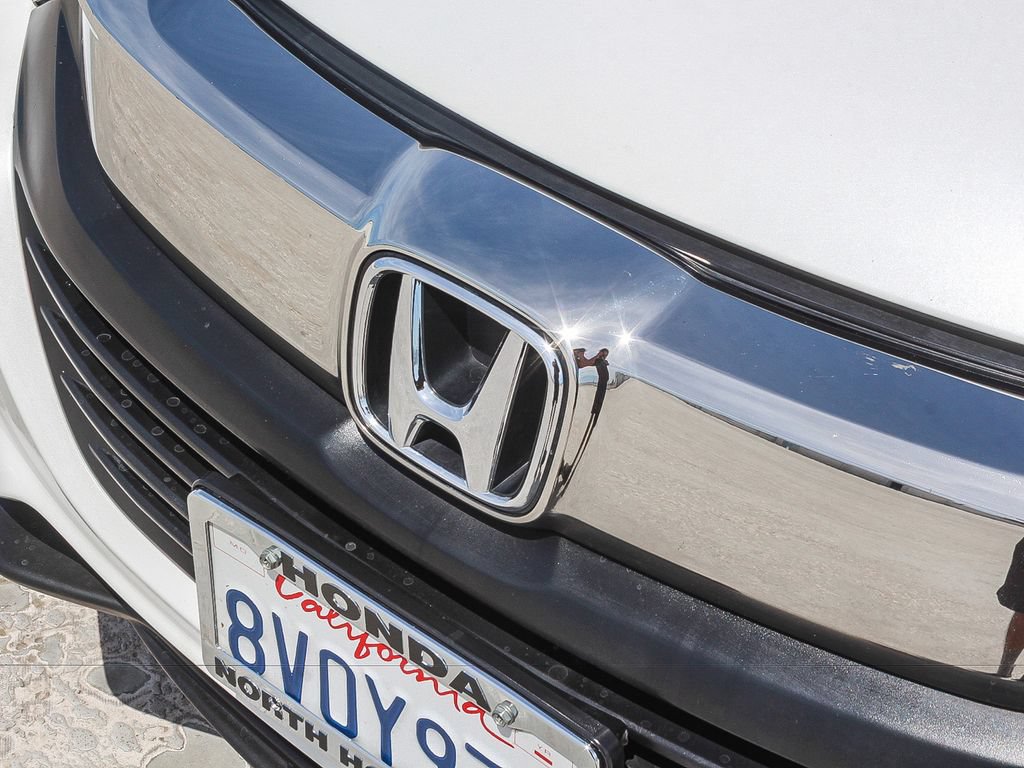 Certified 2021 Honda HR-V LX image 12