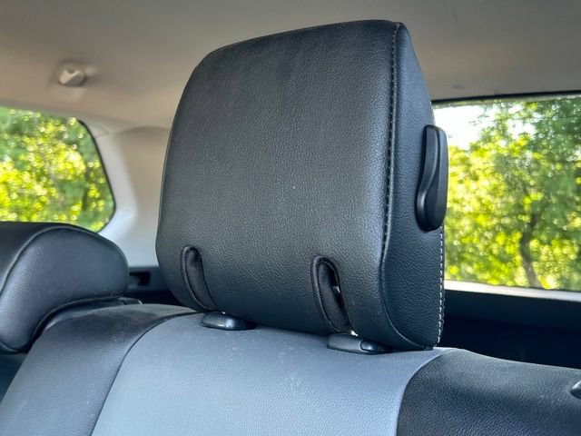 Used 2019 Toyota 4Runner SR5 Premium AWD/4WD image 38