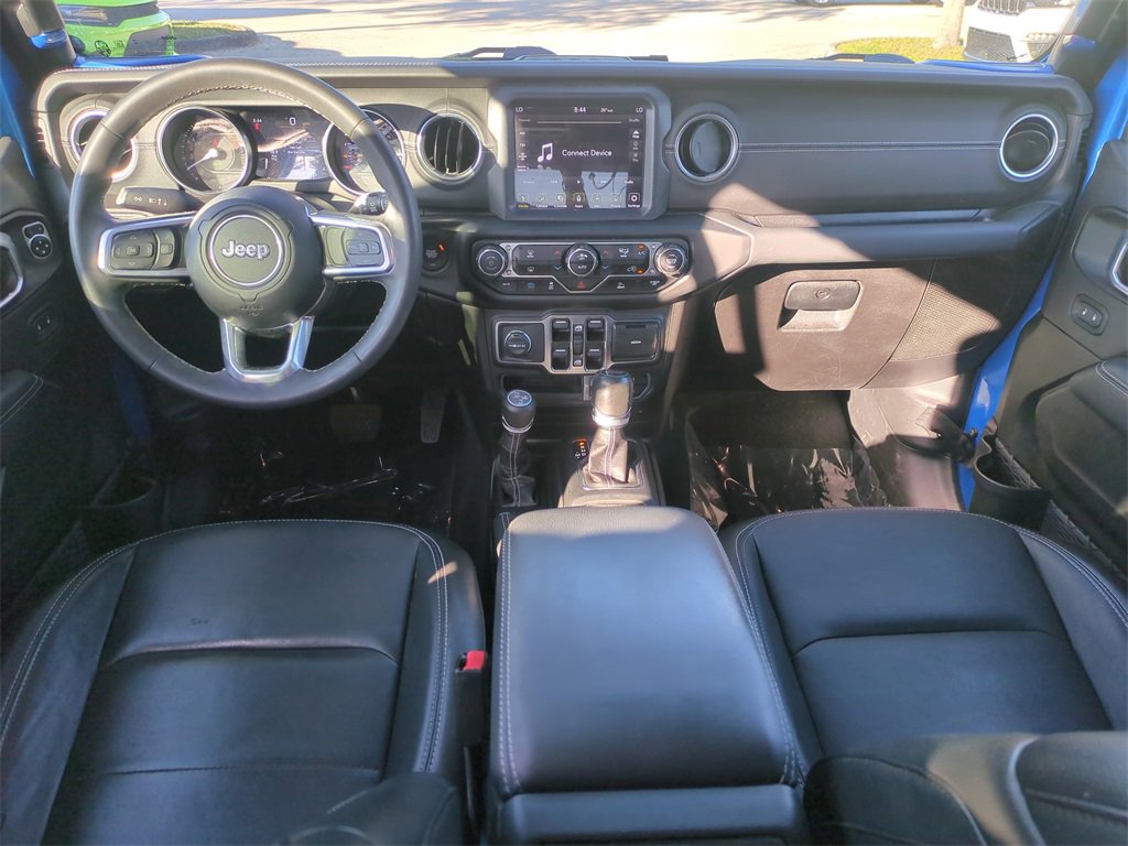 Used 2023 Jeep Wrangler Unlimited Sahara image 18