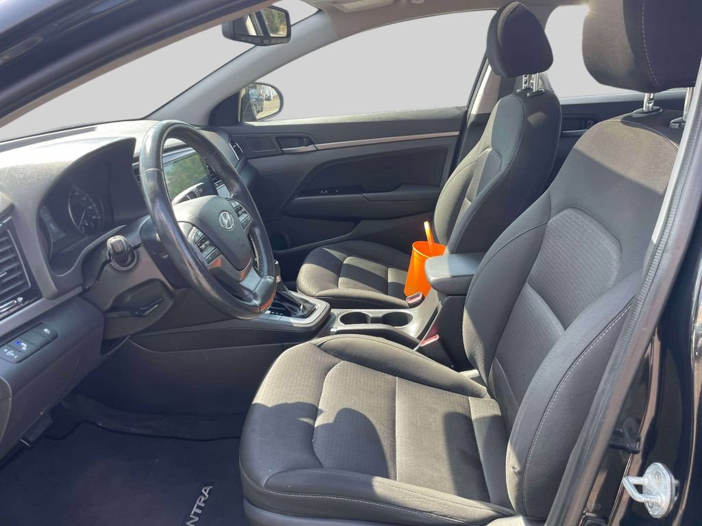 Used 2018 Hyundai Elantra Value Edition FWD image 14