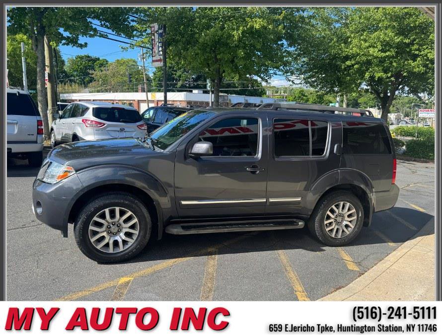 Used 2011 Nissan Pathfinder LE w/ Navigation Pkg AWD/4WD image 7