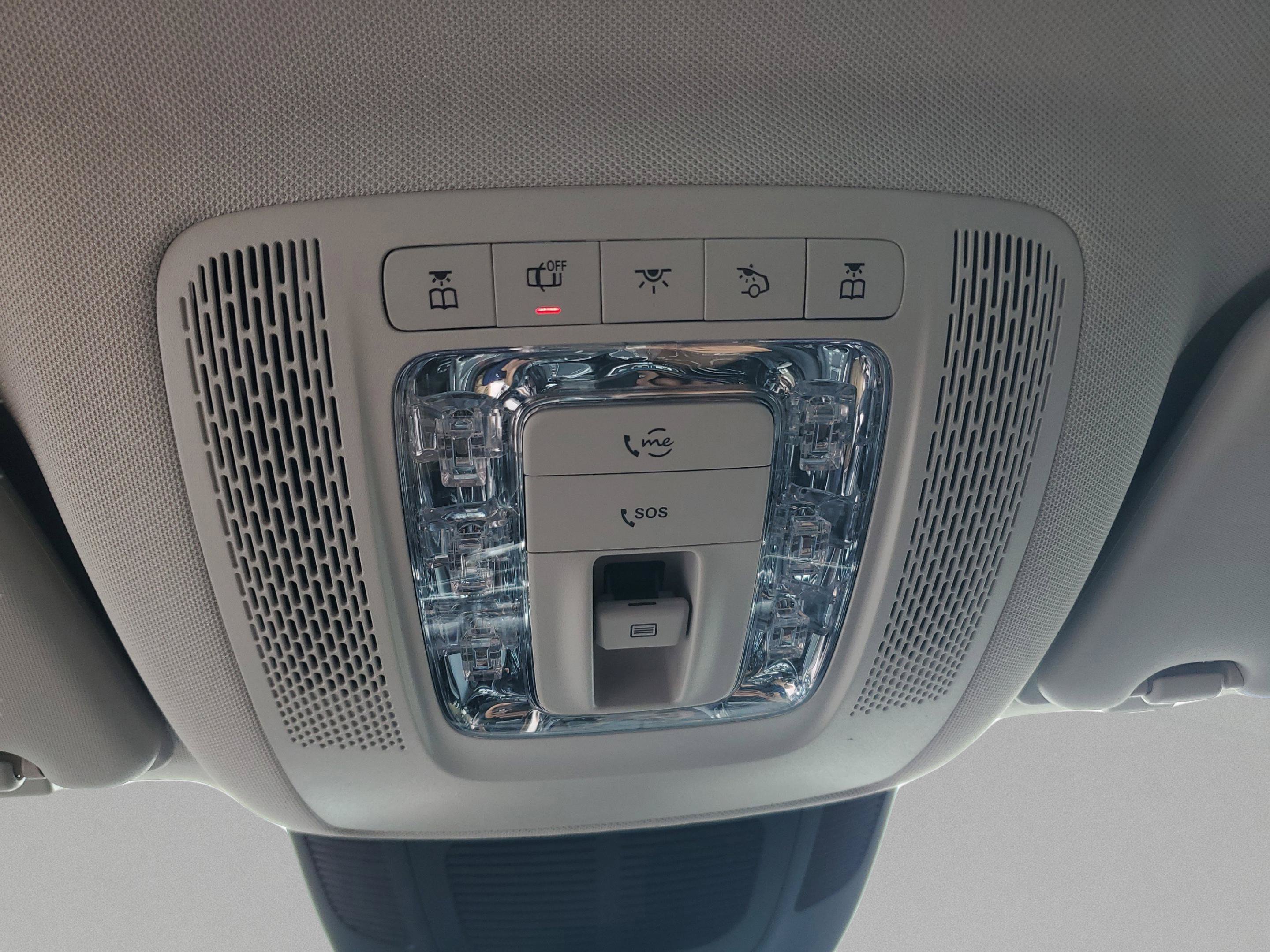 Certified 2026 Mercedes-Benz GLS 450 4MATIC image 31