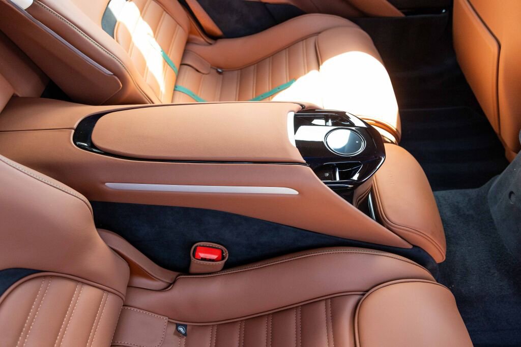 Certified 2024 Ferrari Purosangue image 42