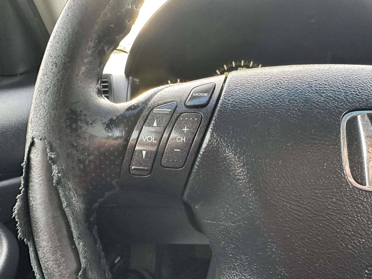 Used 2006 Honda Accord EX image 25