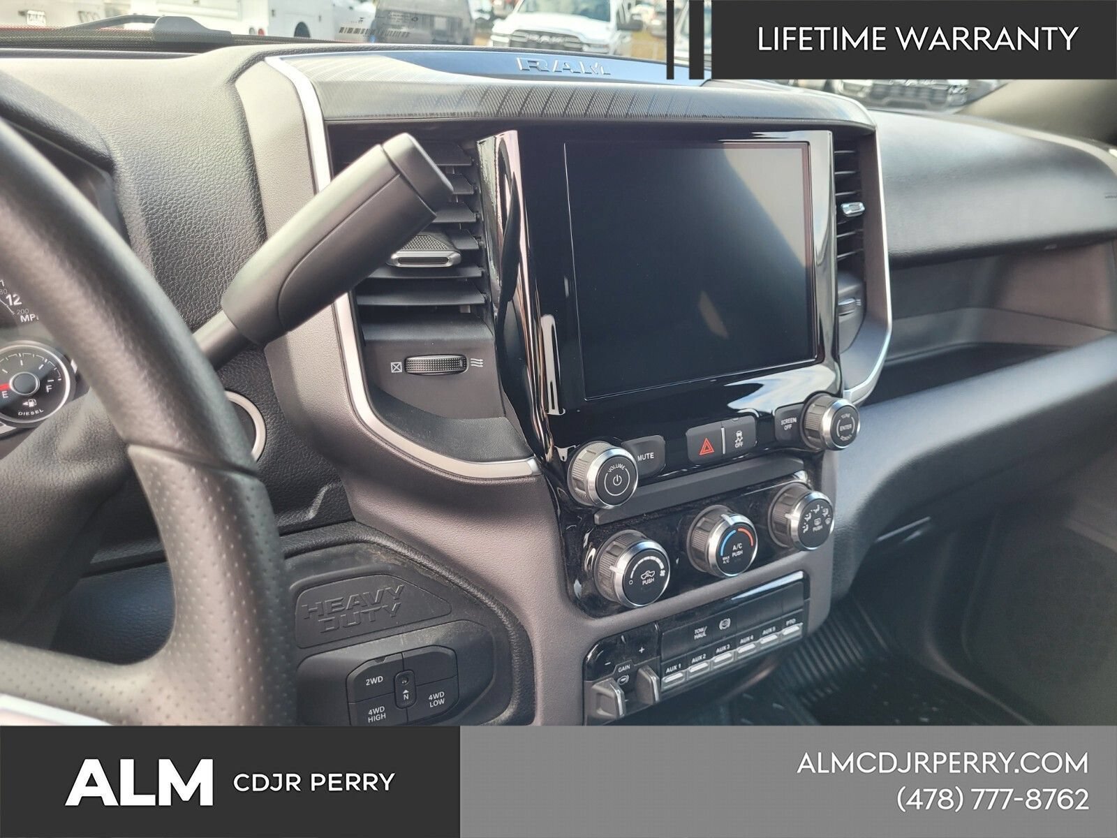 New 2026 RAM 4500 4x4 Crew Cab DRW image 18
