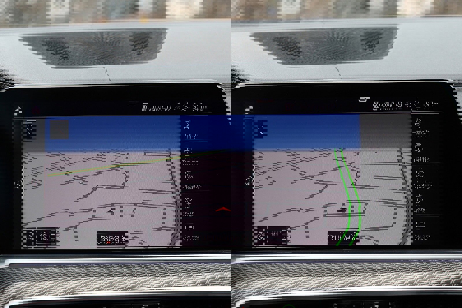 Used 2020 BMW X5 M50i w/ Premium Package image 33