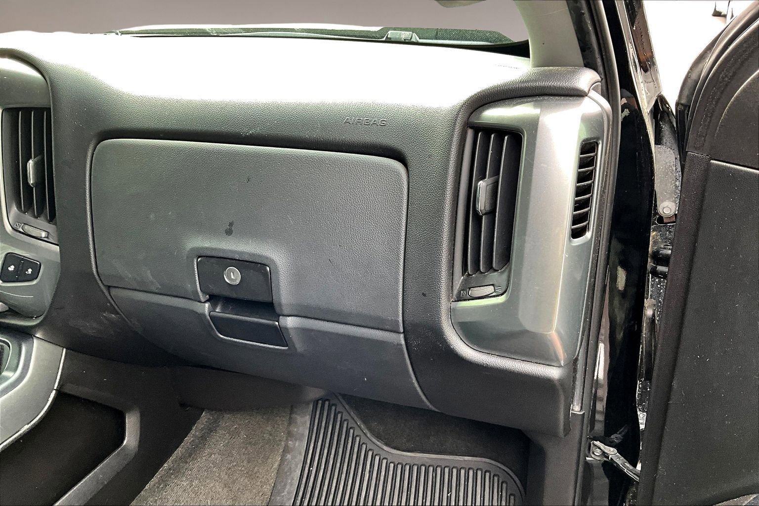 Used 2017 Chevrolet Silverado 1500 LT w/ Texas Edition image 25