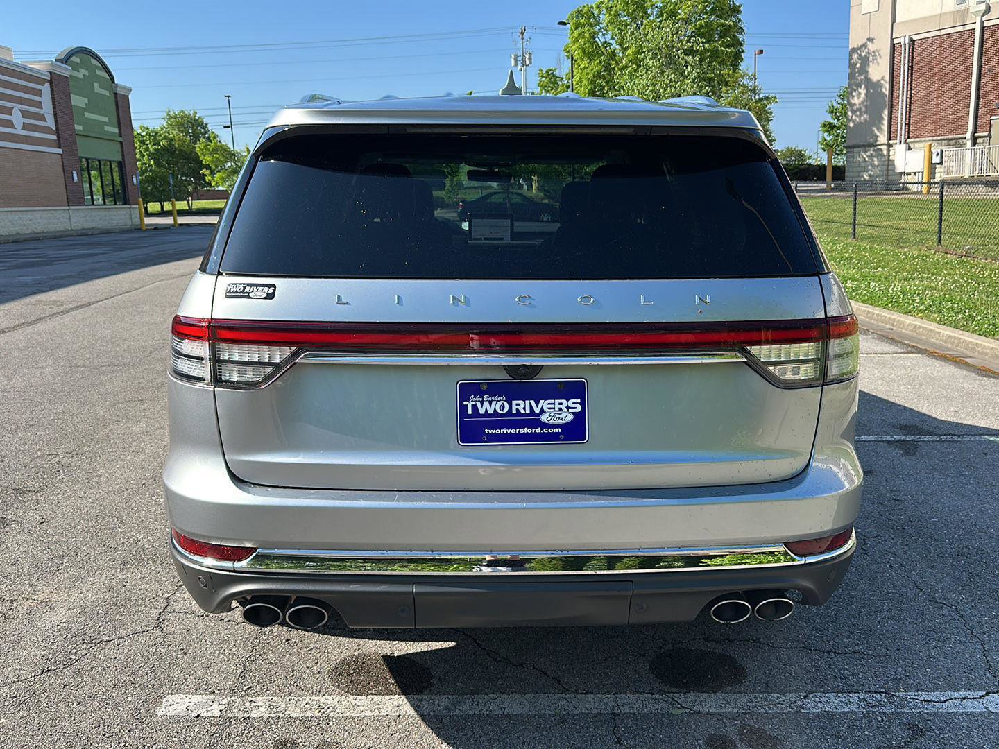 Used 2020 Lincoln Aviator Reserve w/ Elements Package Plus AWD/4WD image 6
