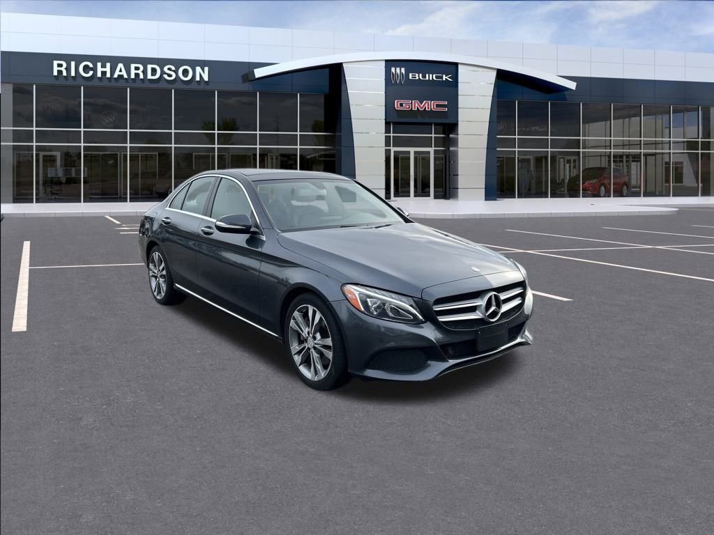 Used 2015 Mercedes-Benz C 300 Sedan image 7