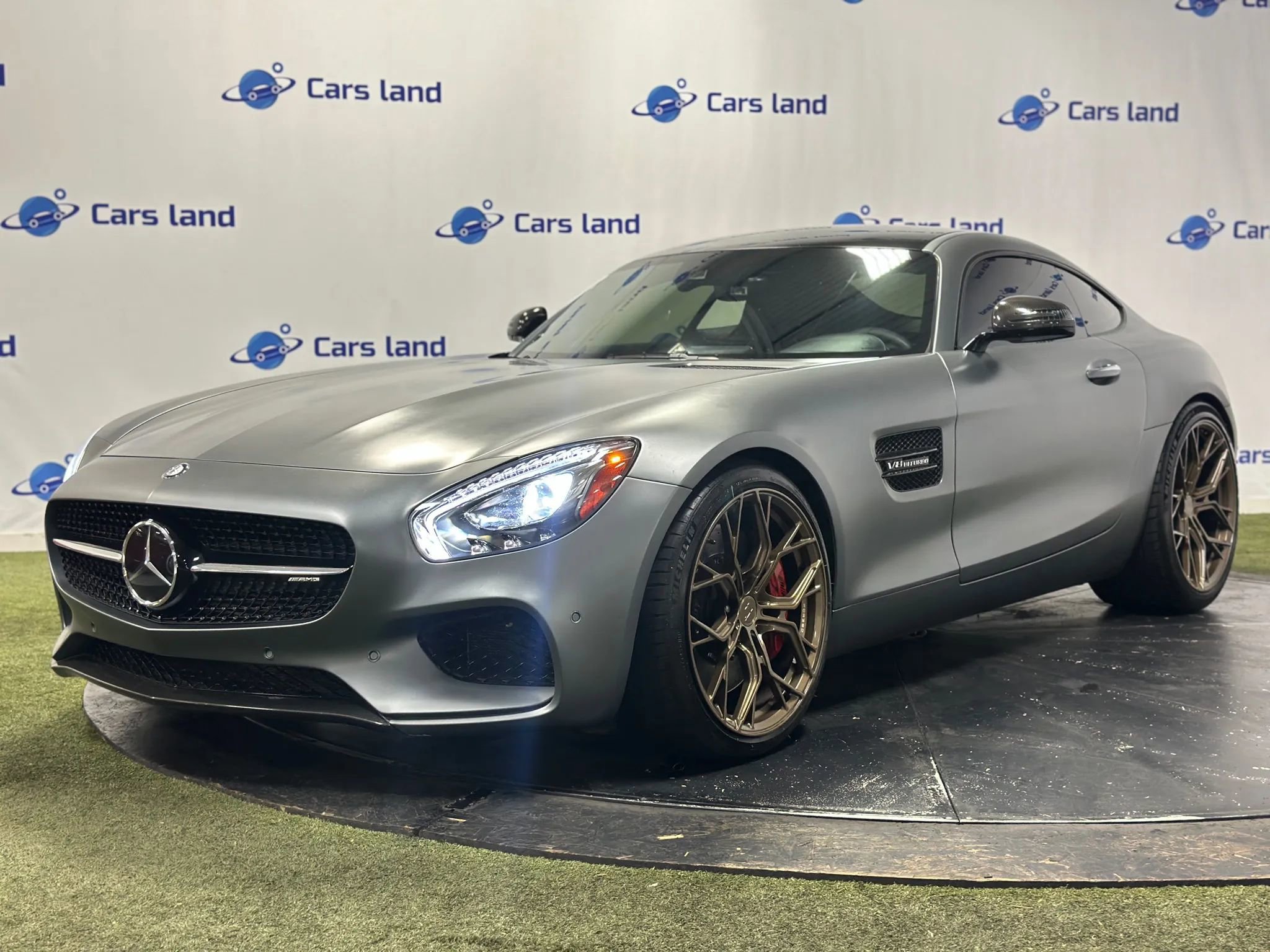 Used 2017 Mercedes-Benz AMG GT S image 5
