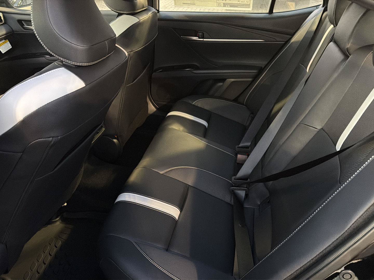 New 2026 Toyota Camry SE FWD image 11