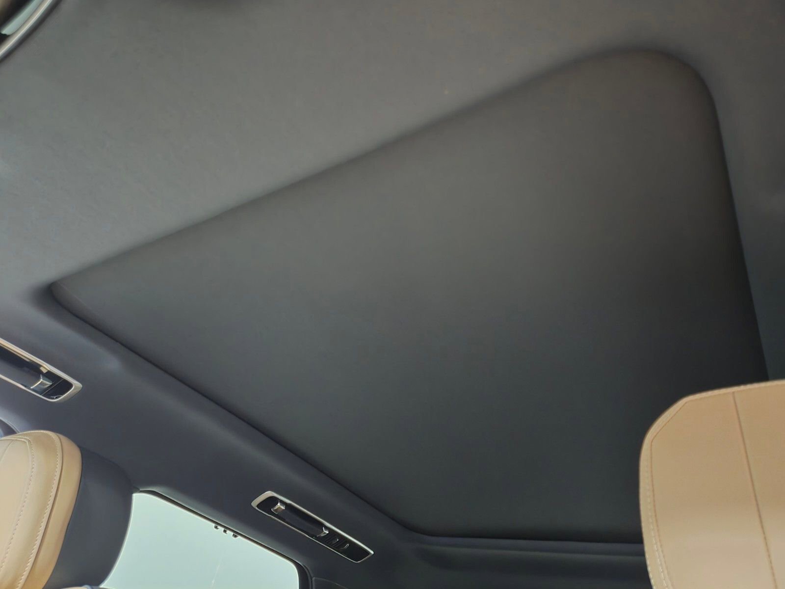 New 2026 Land Rover Range Rover Sport Dynamic SE AWD/4WD image 12