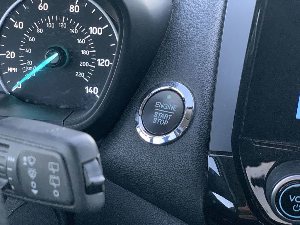 Used 2020 Ford EcoSport Titanium image 14