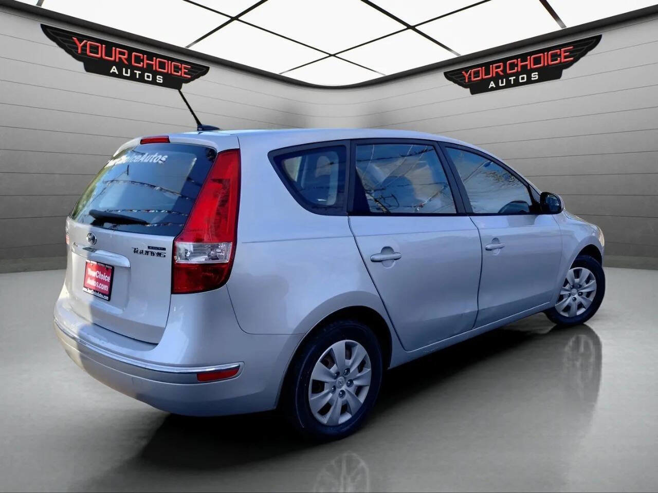 Used 2012 Hyundai Elantra GLS image 5