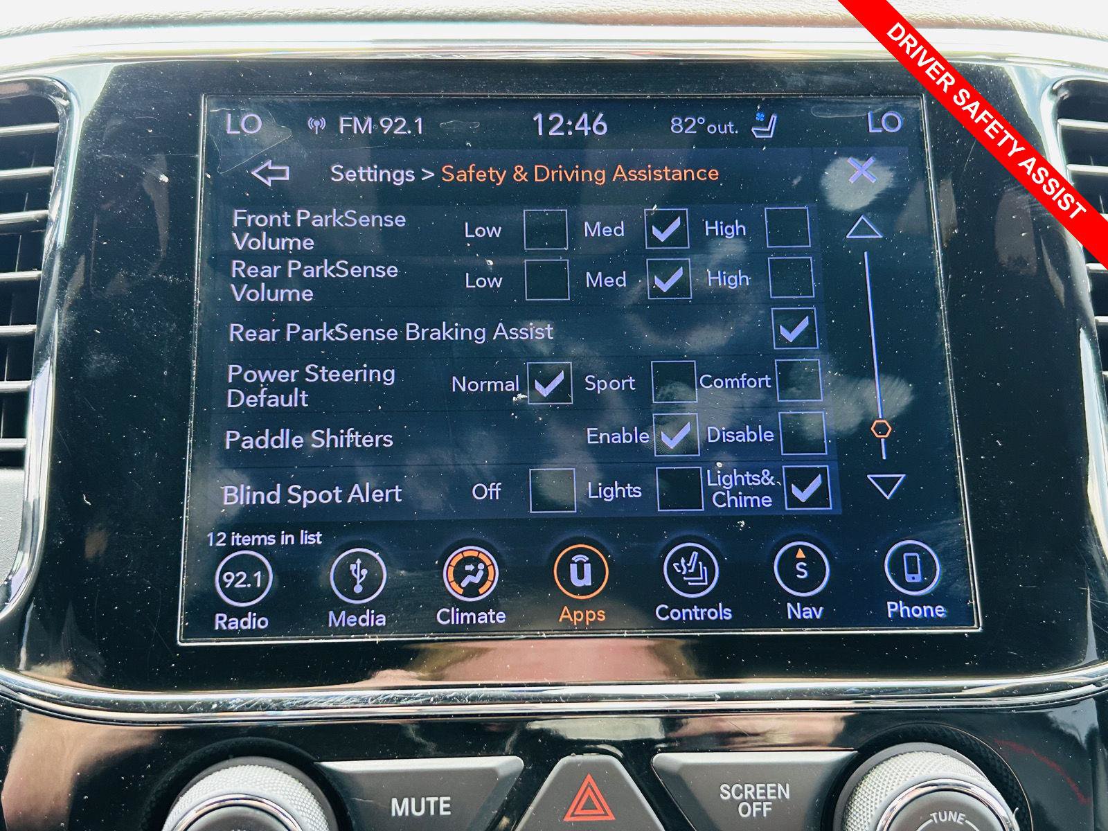 Used 2019 Jeep Grand Cherokee Trailhawk AWD/4WD image 10