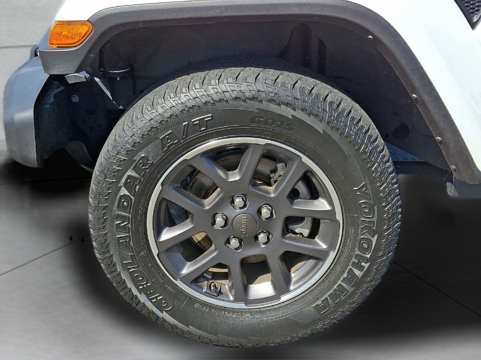 Used 2022 Jeep Gladiator Overland w/ Popular Equipment Package image 9