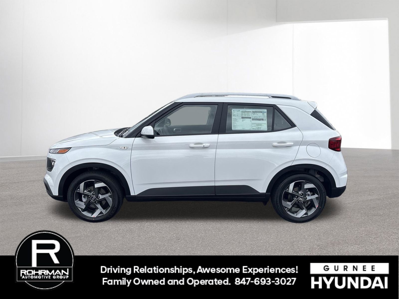 New 2026 Hyundai Venue SEL FWD image 5