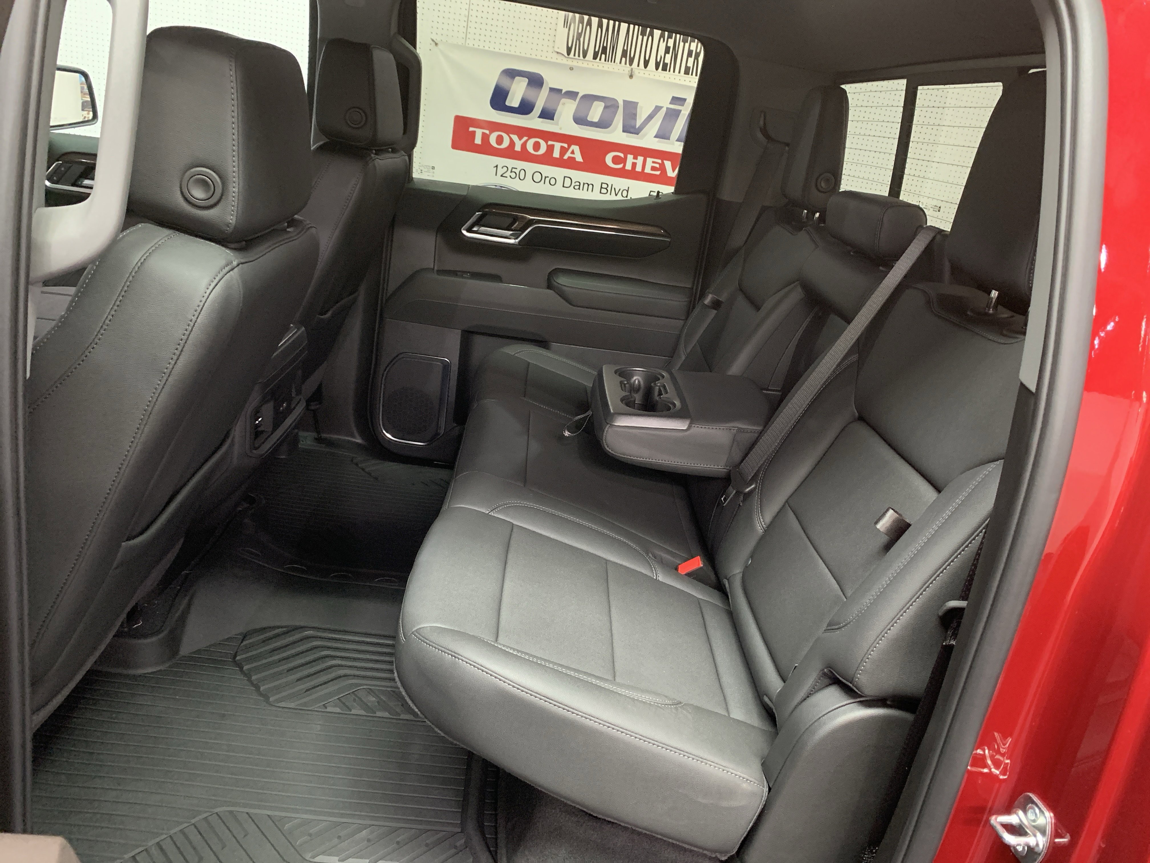 New 2026 Chevrolet Silverado 1500 LT Trail Boss w/ Convenience Package II image 11