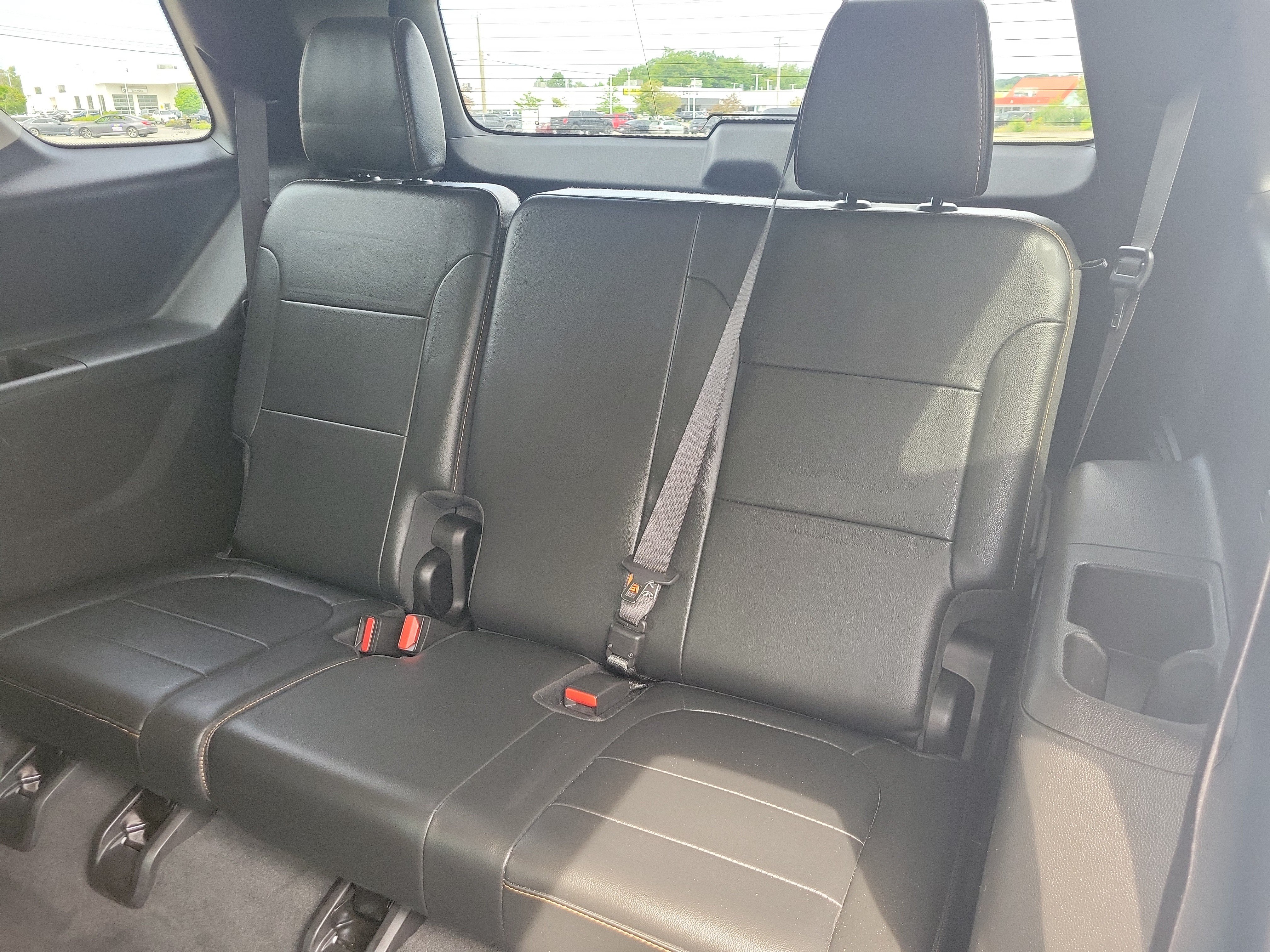 Used 2019 Chevrolet Traverse LT w/ LPO, Floor Liner Package AWD/4WD image 17