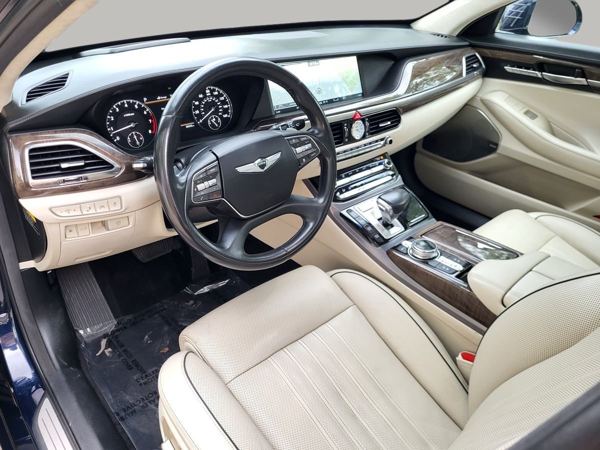 Used 2018 Genesis G90 3.3T Premium AWD/4WD image 30