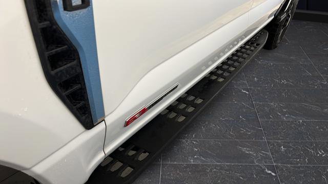 Used 2023 Ford F350 Platinum w/ Tremor Off-Road Package image 44