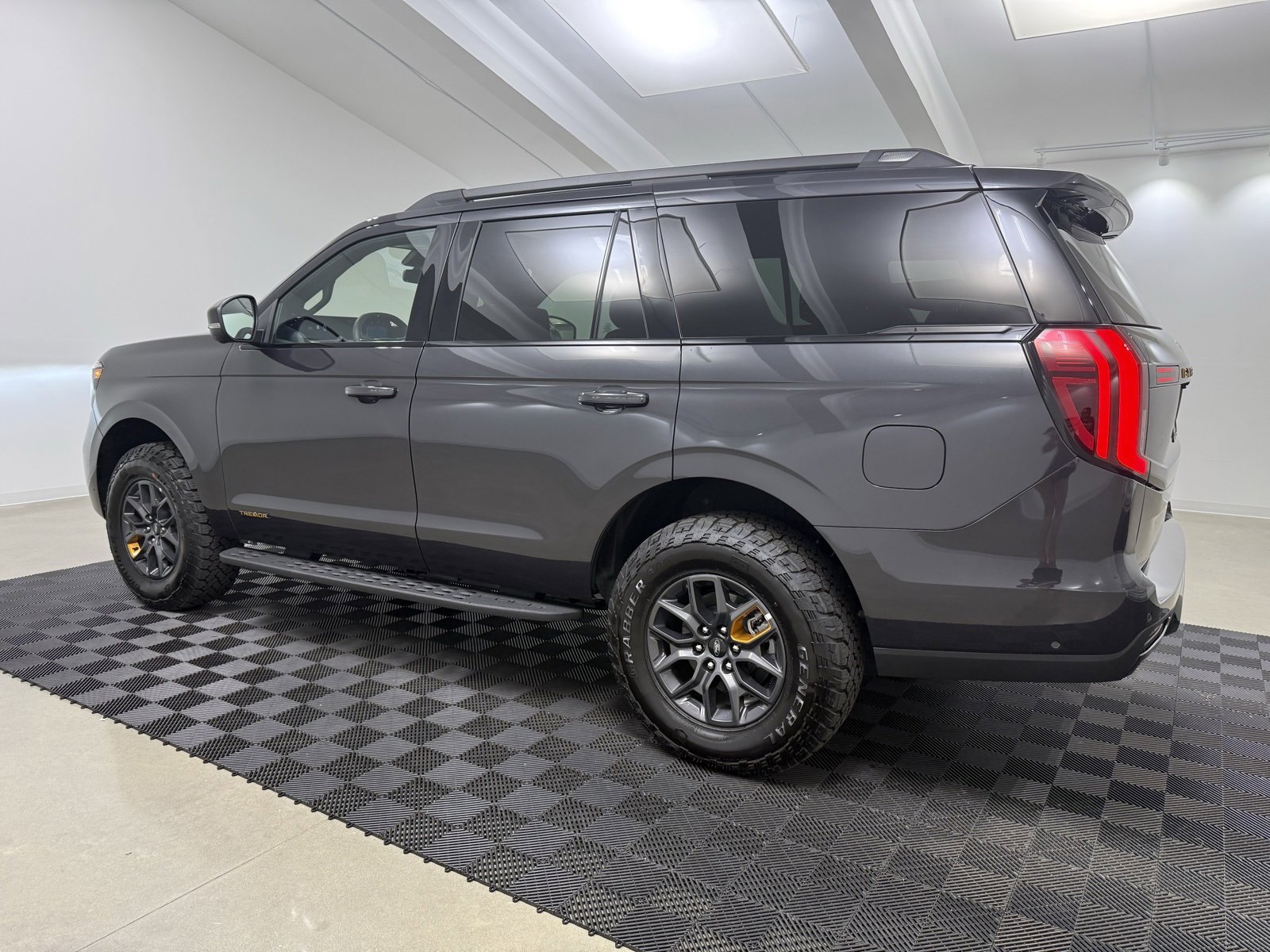 New 2025 Ford Expedition Tremor image 4