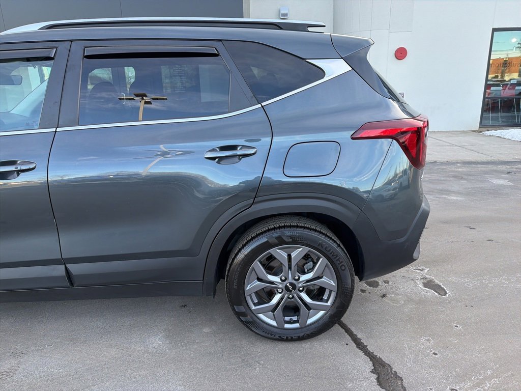Certified 2024 Kia Seltos S image 9