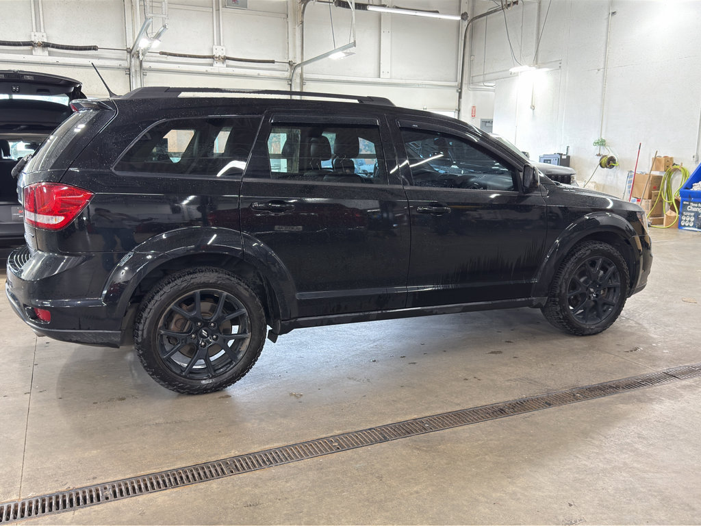 Used 2018 Dodge Journey GT w/ Nav & Sun Group AWD/4WD image 4