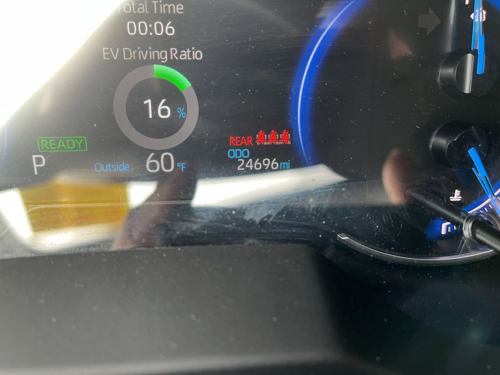 Used 2025 Toyota RAV4 LE image 35