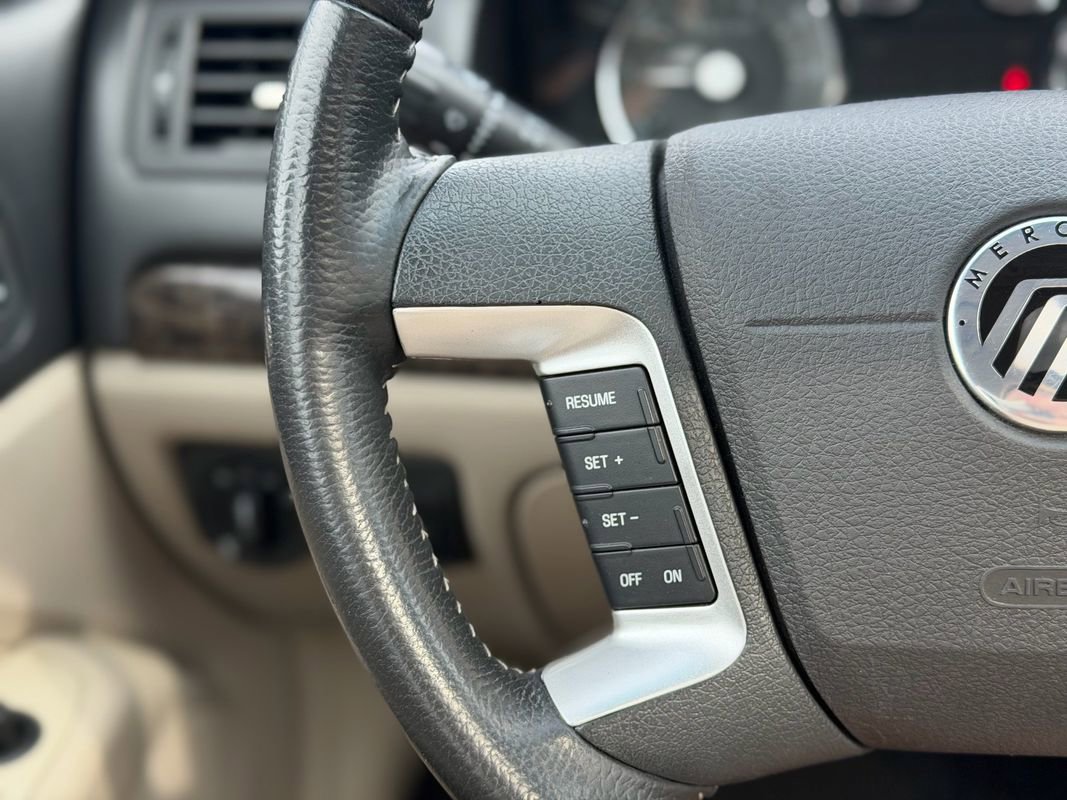 Used 2008 Mercury Milan Premier AWD/4WD image 13